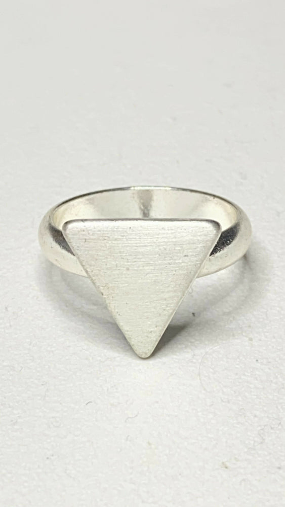 Silberner Dreiecks Ring