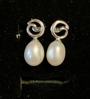 Silber Ohrring mit Perlen