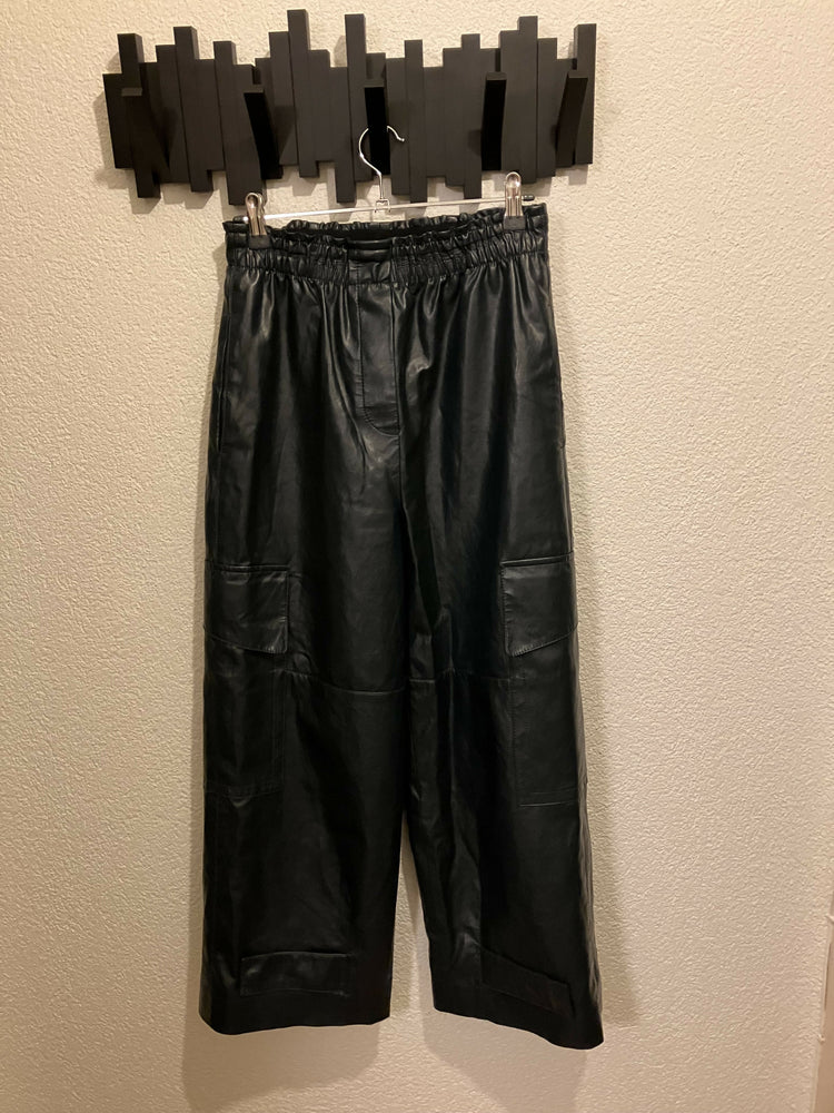 Faux-Leather Cropped Cargo Pants (Petrol)