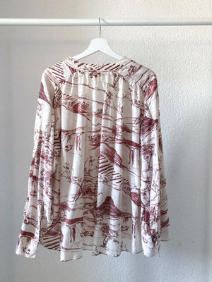 
            
                Laden Sie das Bild in den Galerie-Viewer, Silk-Blend Bluse
            
        