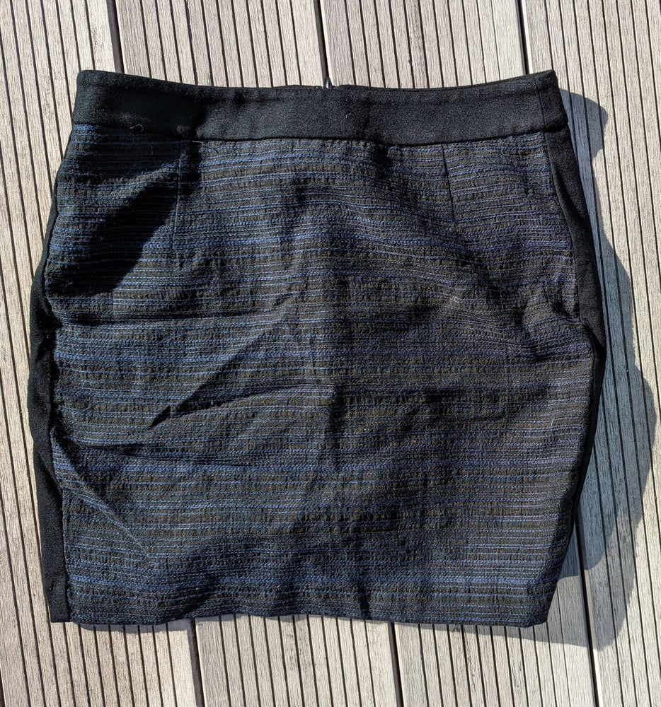 Eleganter kurzer Etui-Jupe in dunkelblau/schwarz [32]