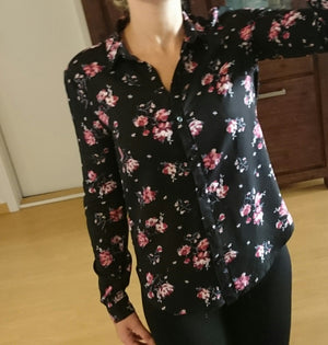 Bluse mit Blumenmuster von H&M