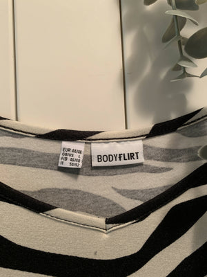 Bodyflirt Jersey-Kleid mit Cut Out 44/46, L, Zebra