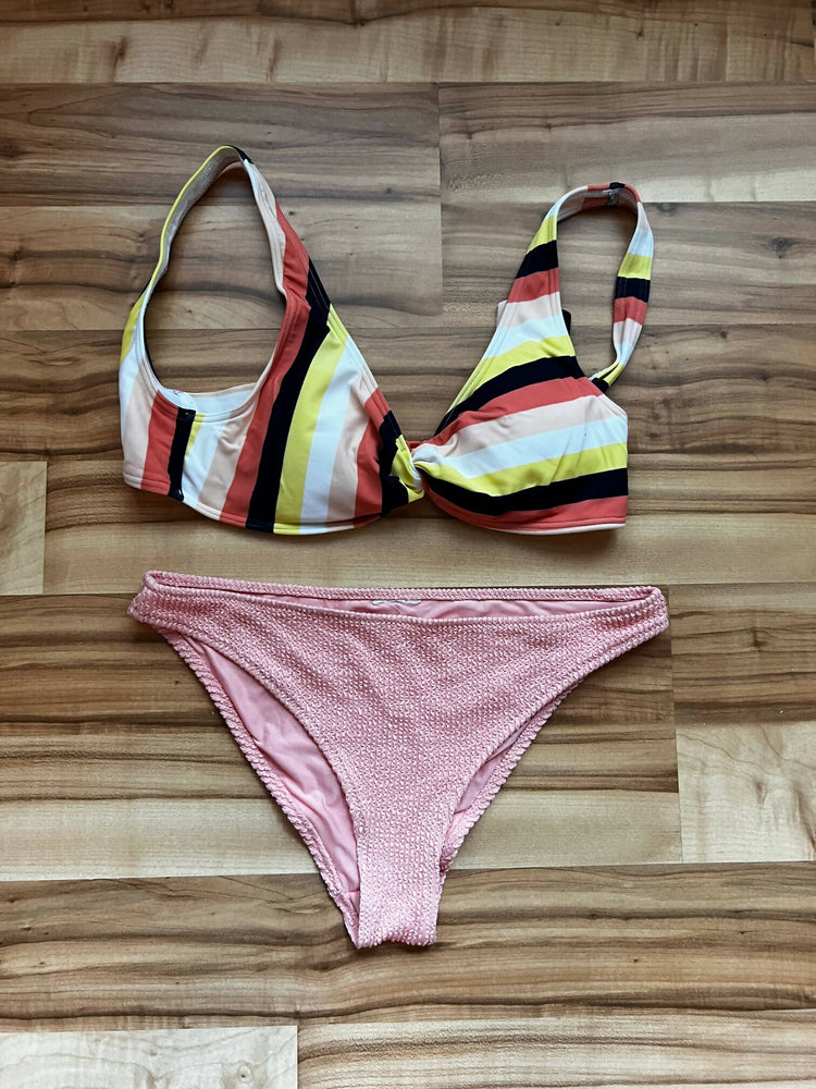 Farbenfrohes Bikini Set