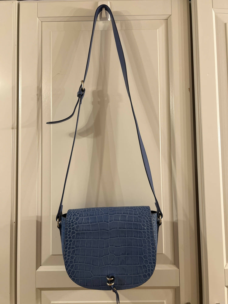 Hellblaue Leder- Handtasche in Krokoimitat