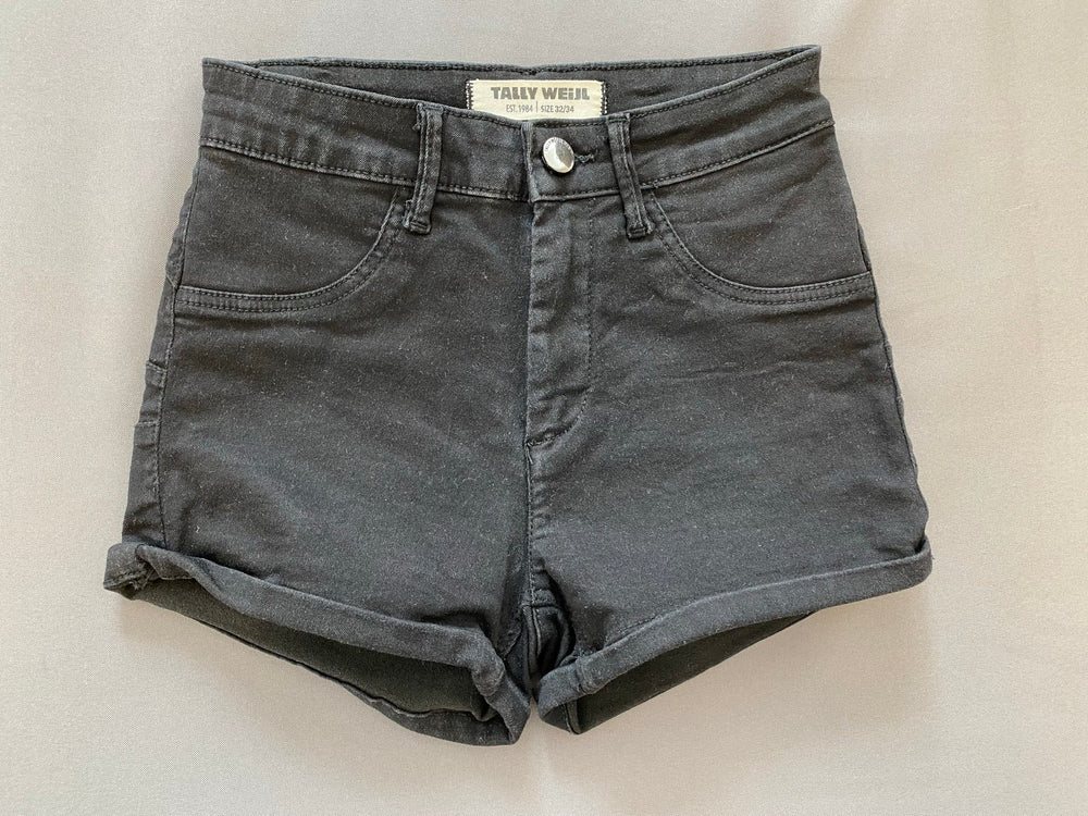 Schwarze Hotpants