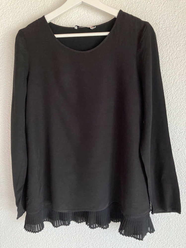 Bluse mit Plissee-Saum