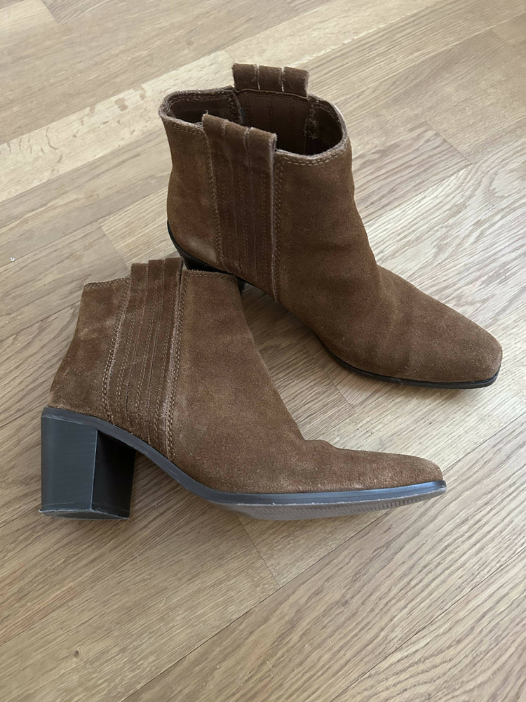 Wildlederstiefelette braun Grösse 38 von Mango