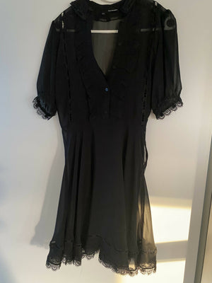 NEU schwarzes Kleid