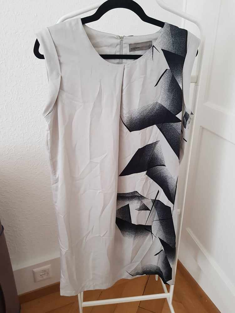 Satinartiges Kleid