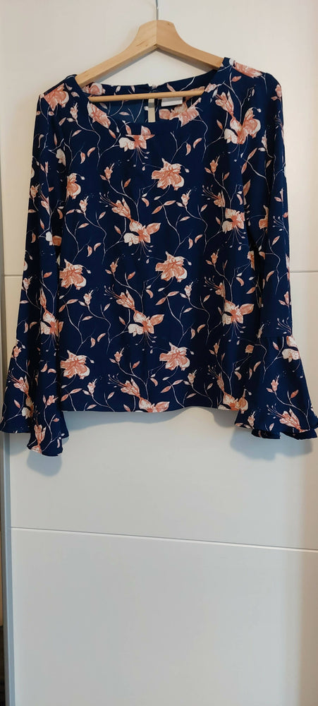 Blumenbluse blau und altrosa