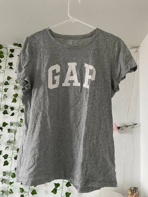 GAP Shirt