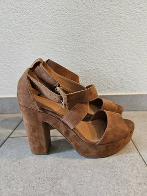 High Heel - cognac