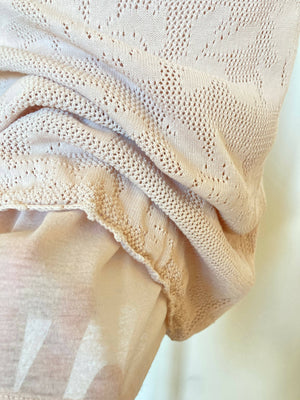 Strickkleid in Nude